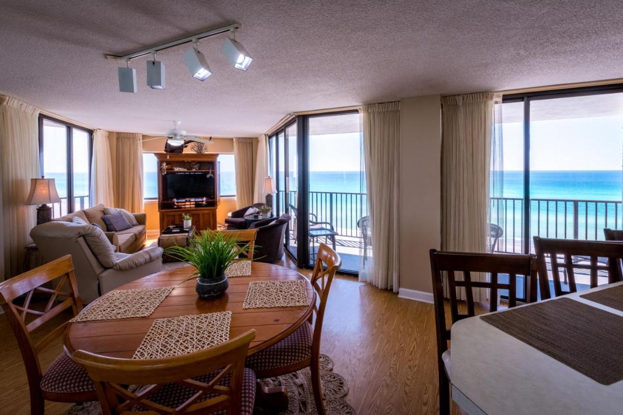 Aqua Vista E606 Apartment